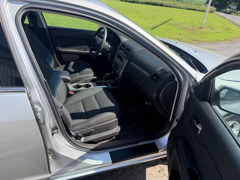 Used 2012 Ford Fusion SE FWD image 11