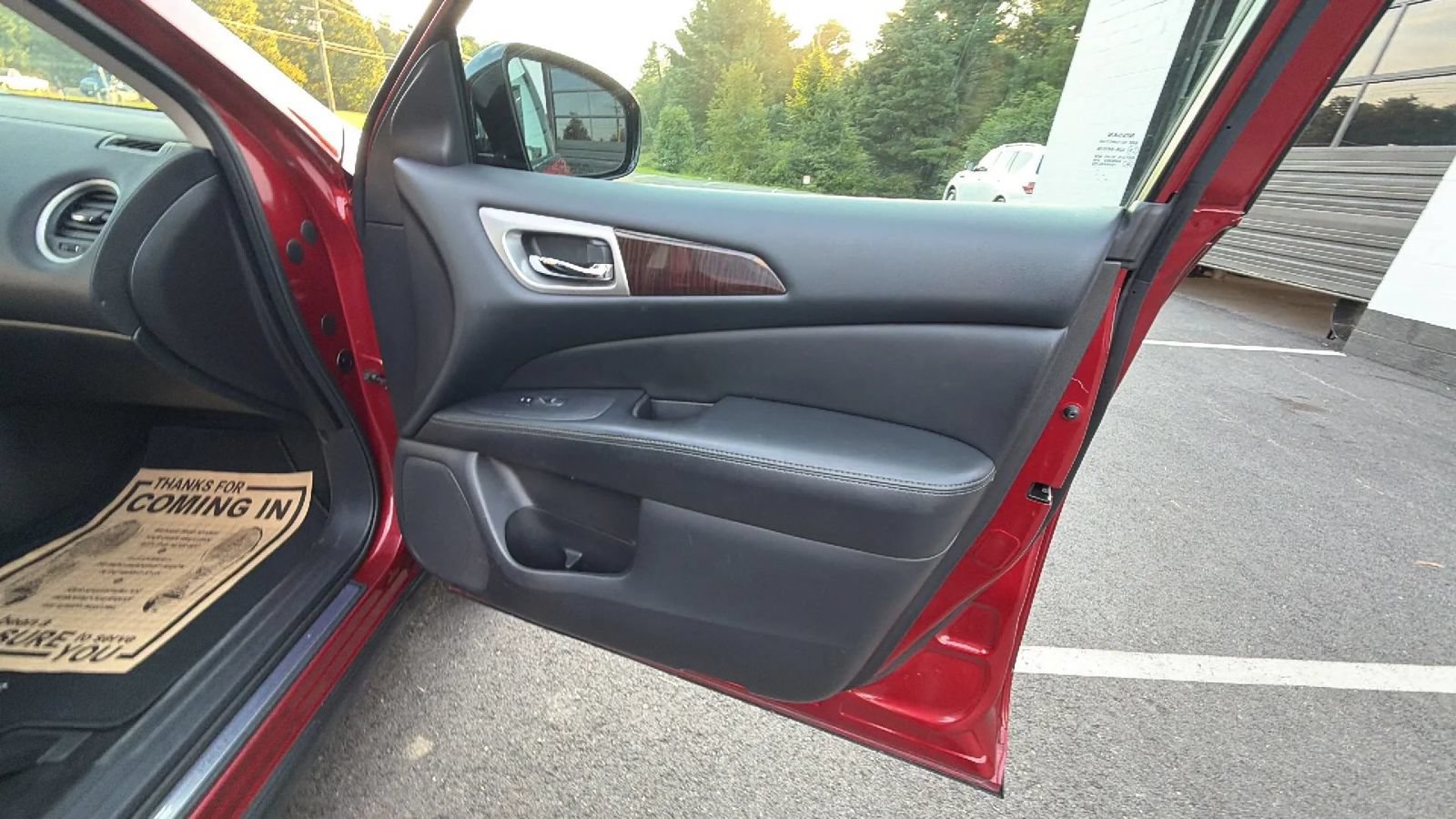 Used 2014 Nissan Pathfinder SL w/ SL Tech Package AWD/4WD image 66