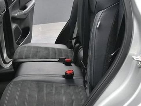 Used 2024 Mitsubishi Outlander SE AWD/4WD image 15