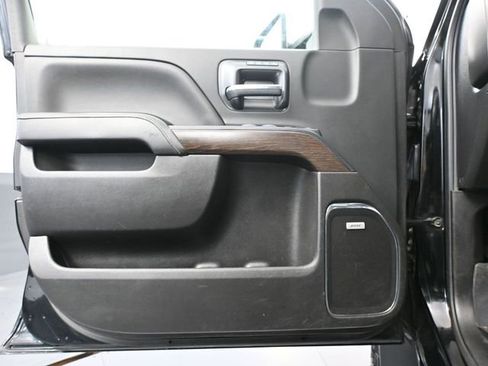 Used 2018 GMC Sierra 2500 Denali w/ Duramax Plus Package image 20