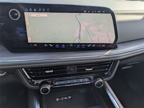 New 2026 Chevrolet Suburban Premier w/ Sun And Tow Package image 29