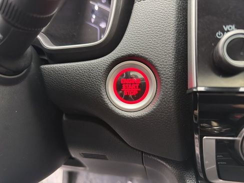 Used 2017 Honda CR-V Touring image 18