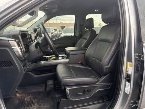 Used 2023 Ford F350 Lariat w/ Lariat Ultimate Package AWD/4WD image 11