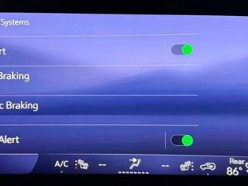Used 2025 Buick Enclave Avenir w/ Super Cruise Package AWD/4WD image 37