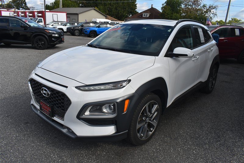 Used 2021 Hyundai Kona Ultimate w/ Cargo Package AWD/4WD image 8