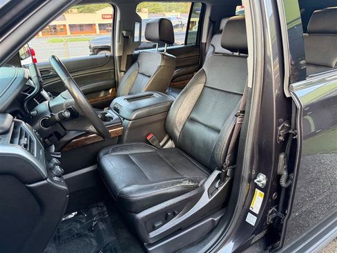 Used 2016 Chevrolet Suburban LT AWD/4WD image 15