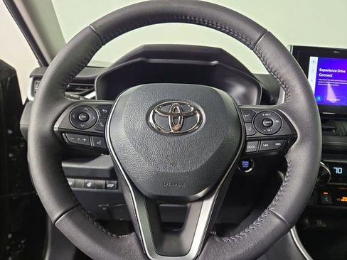 Used 2024 Toyota RAV4 XLE image 21