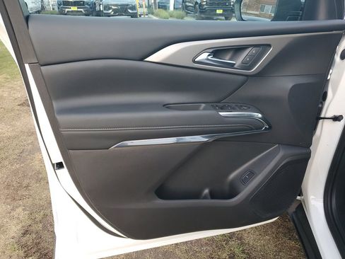 New 2026 Chevrolet Traverse LT w/ Sun and Wheel Package image 21