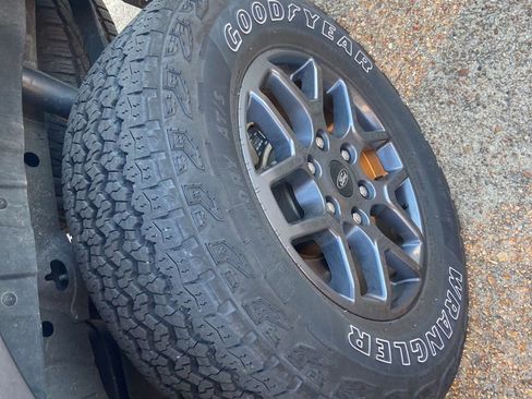 Used 2024 Ford Ranger XLT w/ FX4 Off-Road Package image 18