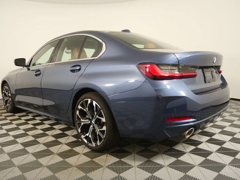 Certified 2025 BMW 330i Sedan image 5