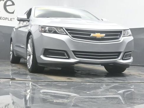 Used 2015 Chevrolet Impala LTZ image 3