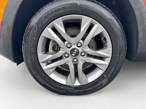 Used 2021 Kia Seltos S AWD/4WD image 30