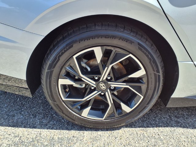 Used 2024 Hyundai Sonata SEL FWD image 20