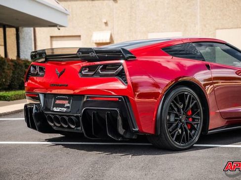 Used 2014 Chevrolet Corvette Stingray Coupe w/ 2LT Preferred Equipment Group image 48