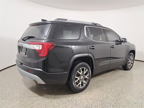 Used 2020 GMC Acadia SLE w/ Driver Convenience Package image 5