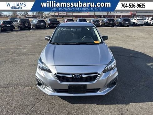 Used 2017 Subaru Impreza 2.0i image 2