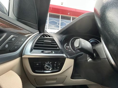 Used 2018 BMW X3 xDrive30i AWD/4WD image 12