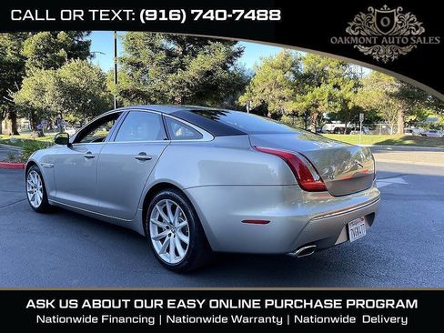 Used 2011 Jaguar XJ RWD image 5