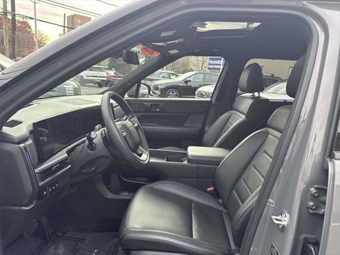 Used 2024 Hyundai Santa Fe Calligraphy image 21