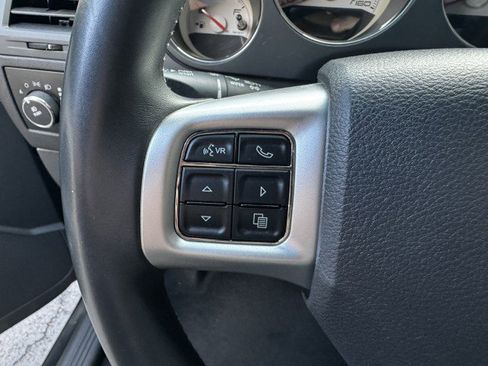 Used 2013 Dodge Challenger R/T RWD image 23