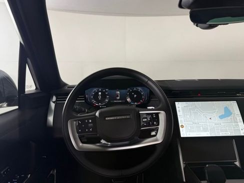 New 2025 Land Rover Range Rover SE image 25