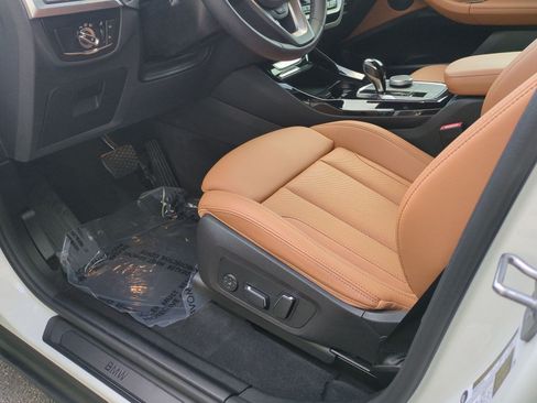 Certified 2024 BMW X3 sDrive30i w/ Premium Package RWD image 17