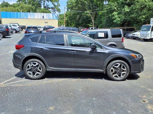 Used 2019 Subaru Crosstrek 2.0i Limited w/ Moonroof Package w/Navigation AWD/4WD image 2