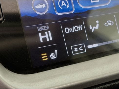 Used 2020 Subaru Outback Limited image 20