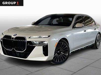 Certified 2025 BMW 760i xDrive w/ Executive Package