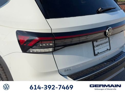 New 2026 Volkswagen Taos SEL AWD/4WD image 16