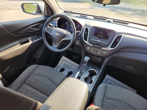 Used 2024 Chevrolet Equinox LT image 42
