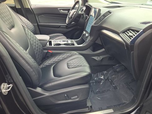 Used 2024 Ford Edge Titanium AWD/4WD image 13