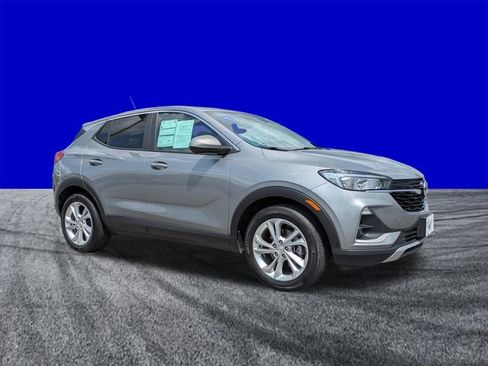 Used 2023 Buick Encore GX Preferred w/ Cold Weather Comfort Package FWD image 2