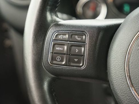Used 2018 Jeep Wrangler Unlimited Sport S AWD/4WD image 22