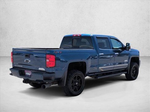 Used 2018 Chevrolet Silverado 2500 High Country AWD/4WD image 8