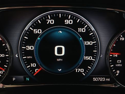 Used 2019 GMC Acadia Denali w/ Technology Package AWD/4WD image 19