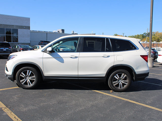 Used 2017 Honda Pilot EX-L image 7