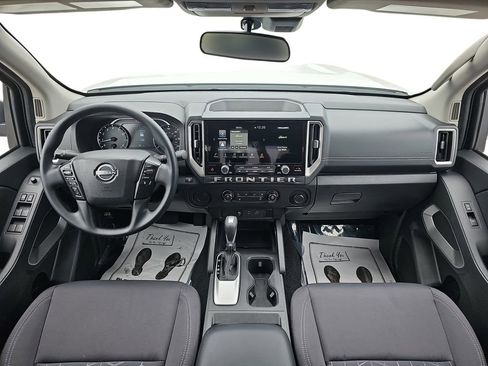 Used 2026 Nissan Frontier SV w/ Tow Package RWD image 13