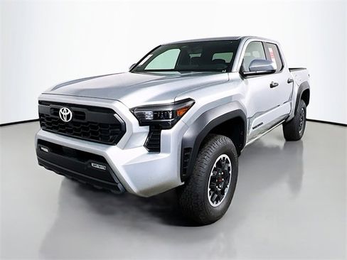 New 2025 Toyota Tacoma TRD Off-Road image 6