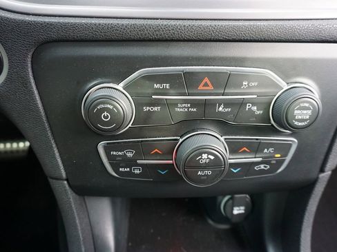 Used 2023 Dodge Charger GT w/ Technology Group RWD image 14