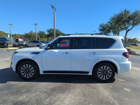 Certified 2023 Nissan Armada SL w/ Midnight Edition Package image 7