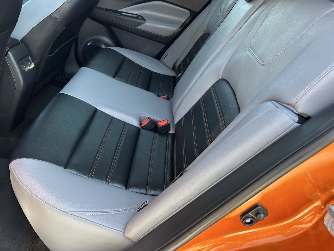 Used 2023 Nissan Kicks SR w/ SR Premium Package FWD image 13