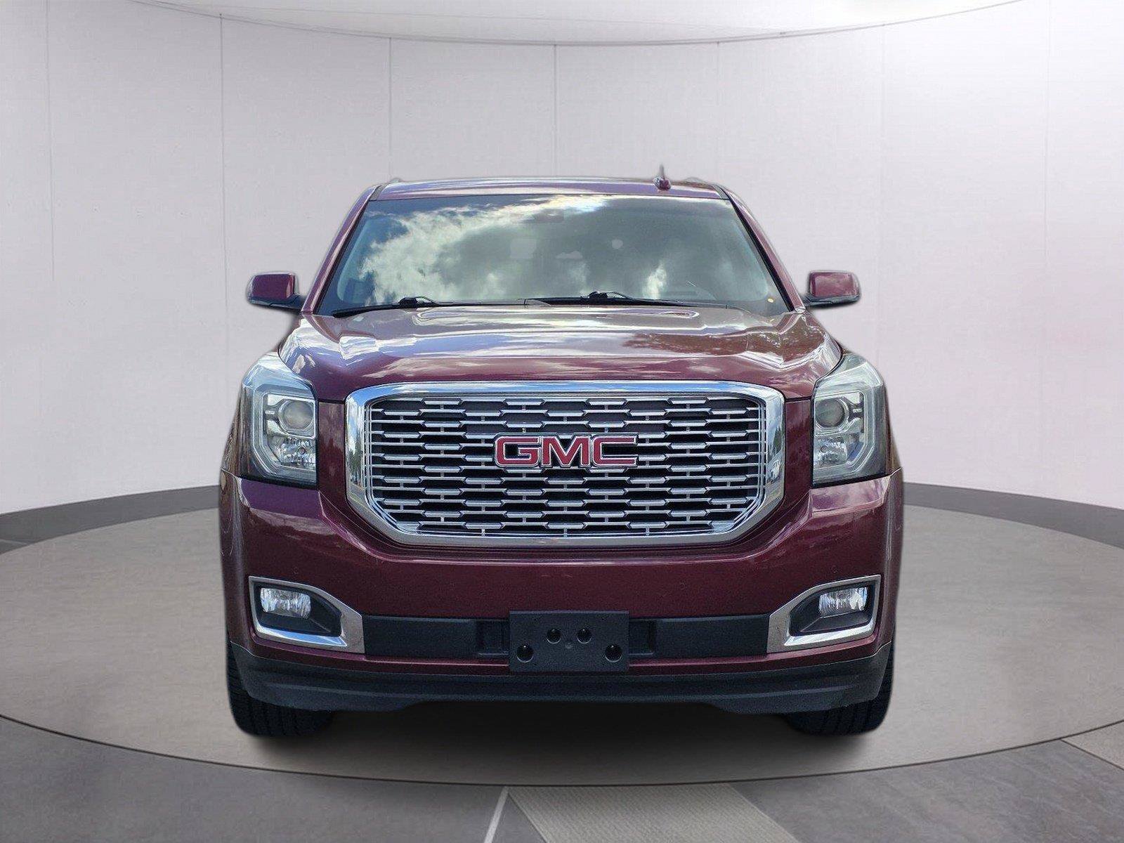 Used 2020 GMC Yukon XL Denali AWD/4WD image 2