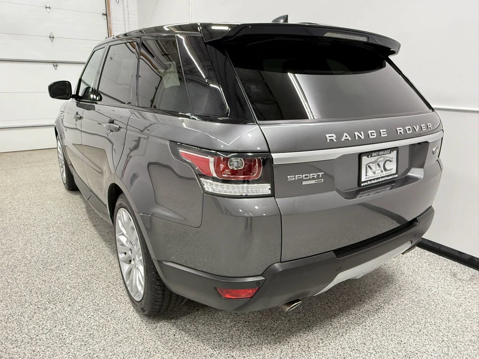 Used 2017 Land Rover Range Rover Sport HSE AWD/4WD image 6