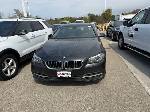 Used 2014 BMW 528i xDrive Sedan AWD/4WD image 2