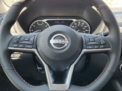 New 2025 Nissan Sentra SR w/ Midnight Edition image 16