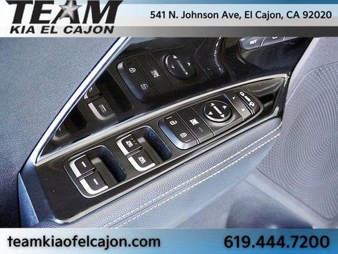 Used 2019 Kia Niro EX w/ EX Premium Package FWD image 24