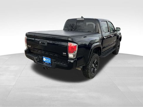 Used 2018 Toyota Tacoma Limited image 5
