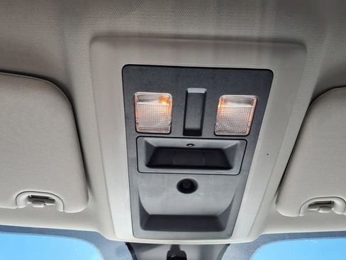 Used 2017 RAM 1500 Express image 28