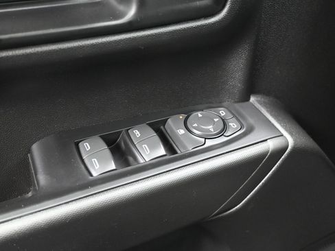 Used 2023 Chevrolet Silverado 1500 Custom image 22